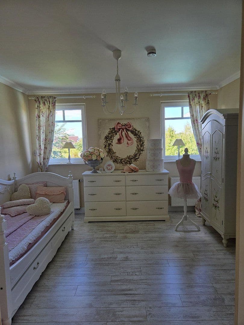 Predaj domu 219 m², pozemek 750 m², Kirchlinteln, Dolné Sasko Predaj domu 219 m², pozemek 750 m², Kirchlinteln, Dolné Sasko