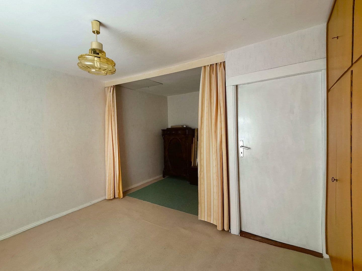 Predaj domu 157 m², pozemek 701 m², Berlin Mahlsdorf, Berlín Predaj domu 157 m², pozemek 701 m², Berlin Mahlsdorf, Berlín