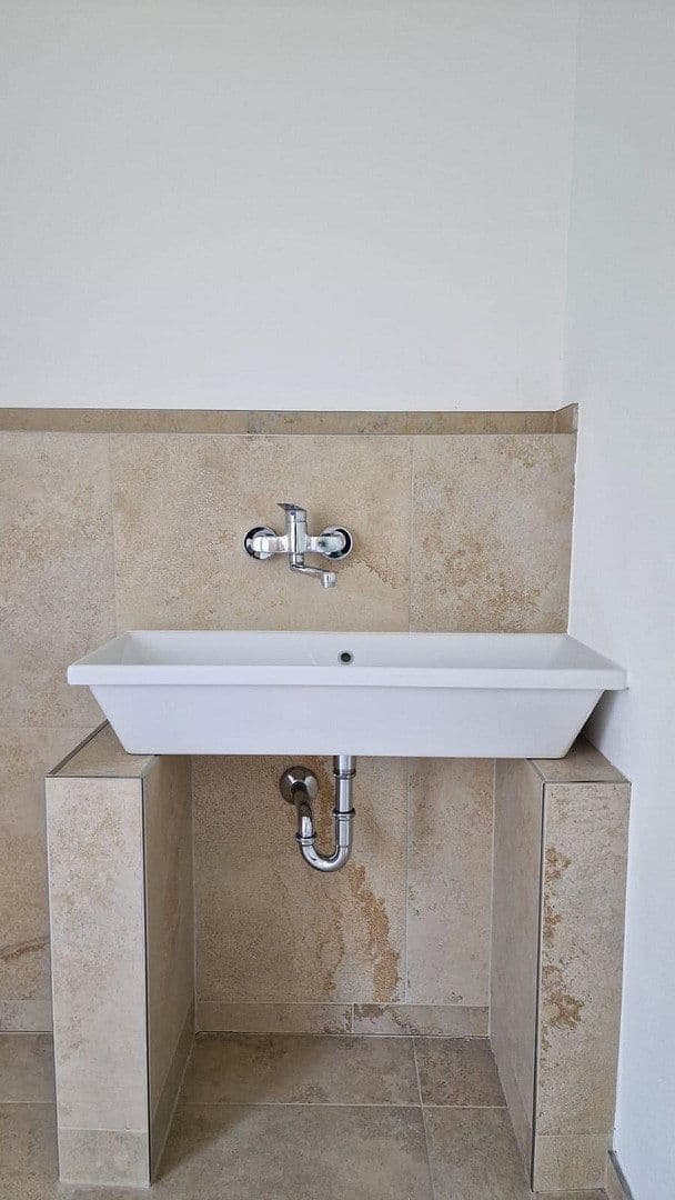 Predaj domu 230 m², pozemek 640 m², Am Lech 1 1/2, Unterdießen, Bavorsko Predaj domu 230 m², pozemek 640 m², Am Lech 1 1/2, Unterdießen, Bavorsko