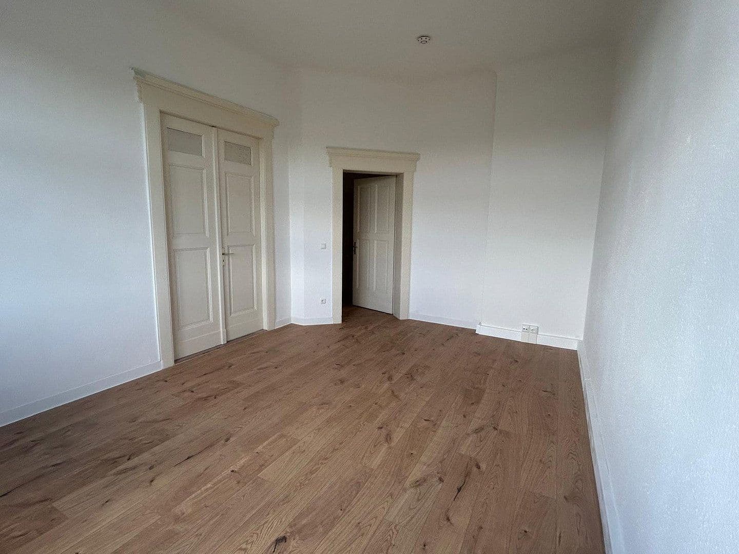Prenájom bytu 4-izbový 103 m², Paracelsusstraße 2c, Halle, Sasko-Anhaltsko Prenájom bytu 4-izbový 103 m², Paracelsusstraße 2c, Halle, Sasko-Anhaltsko