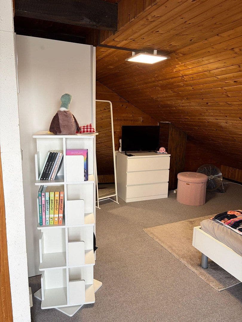 Prenájom bytu 2-izbový 75 m², Oberweilbach 6, Hebertshausen, Bavorsko Prenájom bytu 2-izbový 75 m², Oberweilbach 6, Hebertshausen, Bavorsko