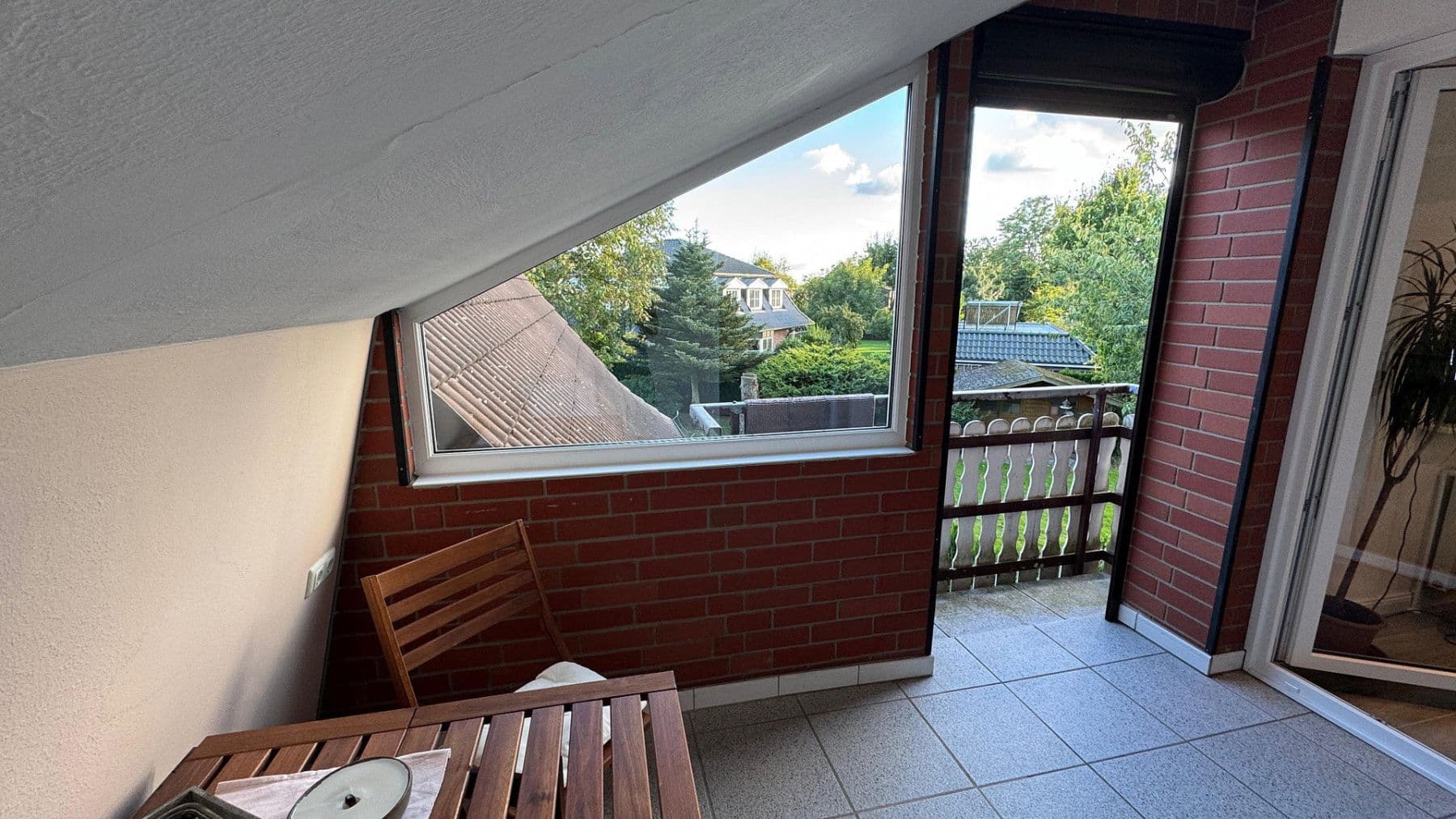 Prenájom bytu 2-izbový 80 m², Brunsbek, Šlezvicko-Holštajnsko Prenájom bytu 2-izbový 80 m², Brunsbek, Šlezvicko-Holštajnsko