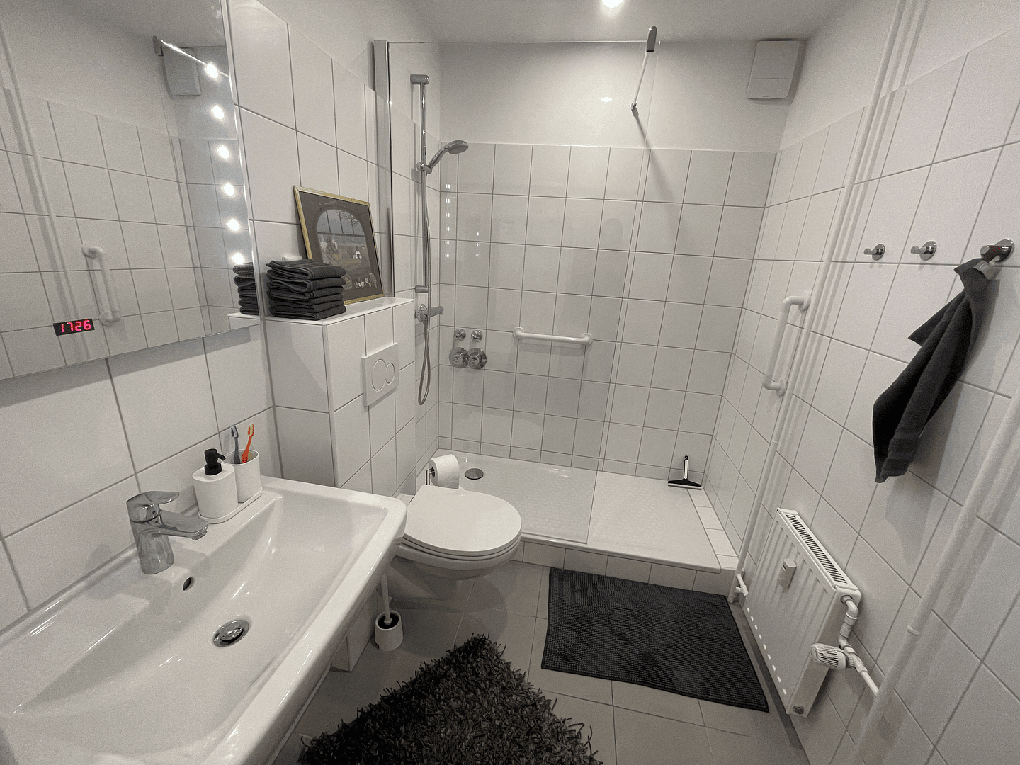Prenájom bytu 5-izbový 120 m², Hamburg, Hamburg Prenájom bytu 5-izbový 120 m², Hamburg, Hamburg