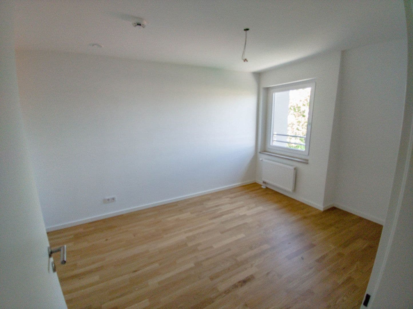 Prenájom bytu 3-izbový 118 m², Karolinenstr. 22, Fürth, Bavorsko Prenájom bytu 3-izbový 118 m², Karolinenstr. 22, Fürth, Bavorsko