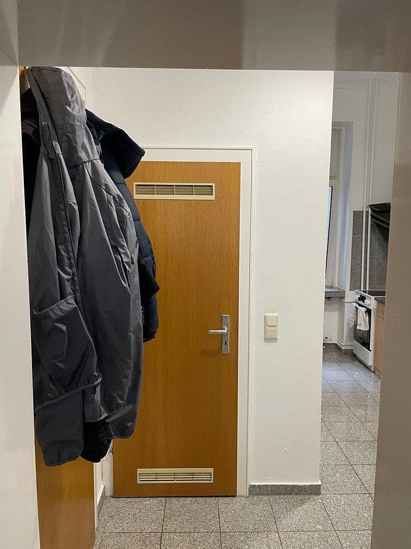 Prenájom bytu 1-izbový 30 m², Königsberger Allee 116, Duisburg, Severné Porýnie - Westfálsko Prenájom bytu 1-izbový 30 m², Königsberger Allee 116, Duisburg, Severné Porýnie - Westfálsko