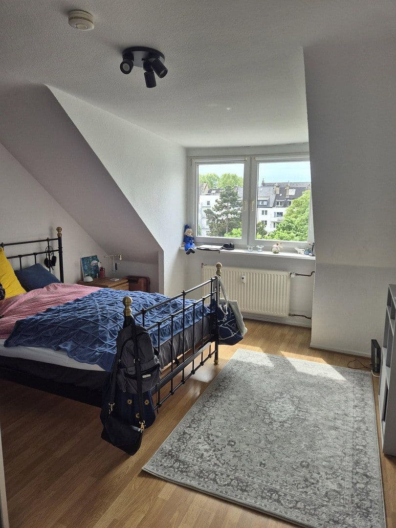 Prenájom bytu 3-izbový 61 m², Ludwig-Wolker Str 3, Düsseldorf, Severné Porýnie - Westfálsko Prenájom bytu 3-izbový 61 m², Ludwig-Wolker Str 3, Düsseldorf, Severné Porýnie - Westfálsko