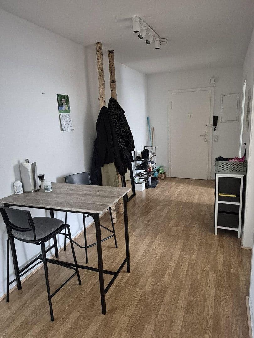 Prenájom bytu 3-izbový 61 m², Ludwig-Wolker Str 3, Düsseldorf, Severné Porýnie - Westfálsko Prenájom bytu 3-izbový 61 m², Ludwig-Wolker Str 3, Düsseldorf, Severné Porýnie - Westfálsko