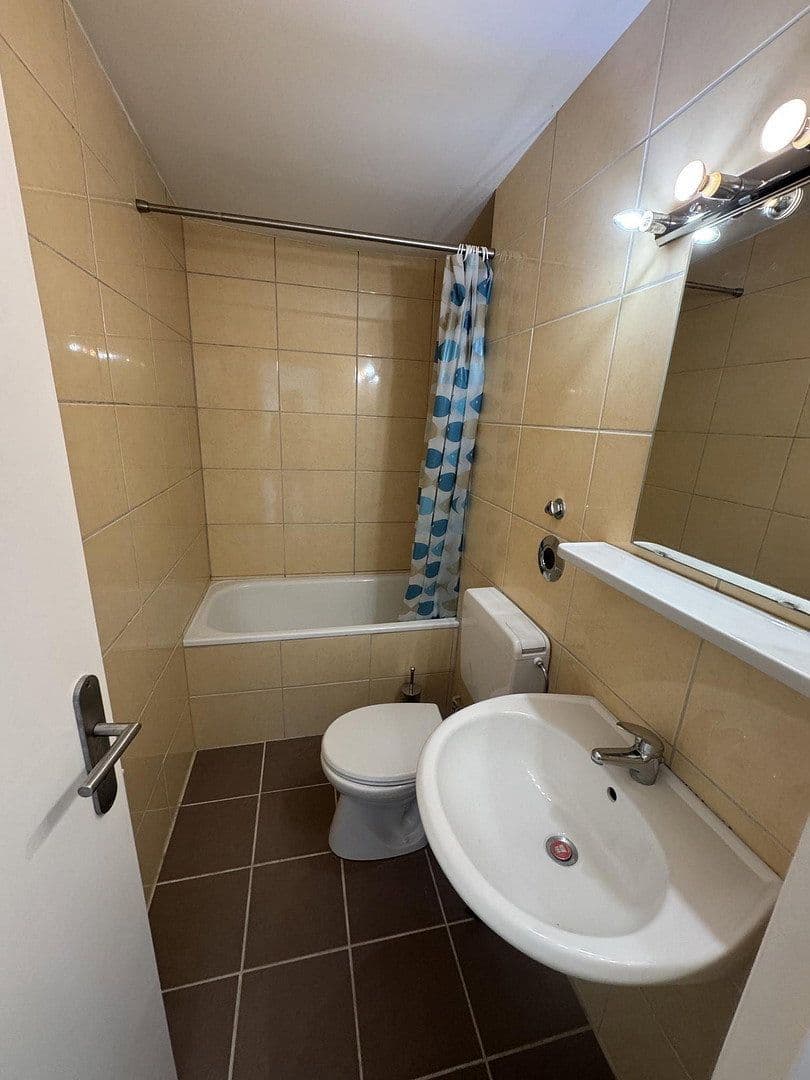 Prenájom bytu 1-izbový 34 m², Julius-Brecht-Str. 3, Hamburg, Hamburg Prenájom bytu 1-izbový 34 m², Julius-Brecht-Str. 3, Hamburg, Hamburg