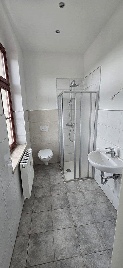 Prenájom bytu 2-izbový 48 m², Kirchplatz 1, Lengenfeld, Sasko Prenájom bytu 2-izbový 48 m², Kirchplatz 1, Lengenfeld, Sasko