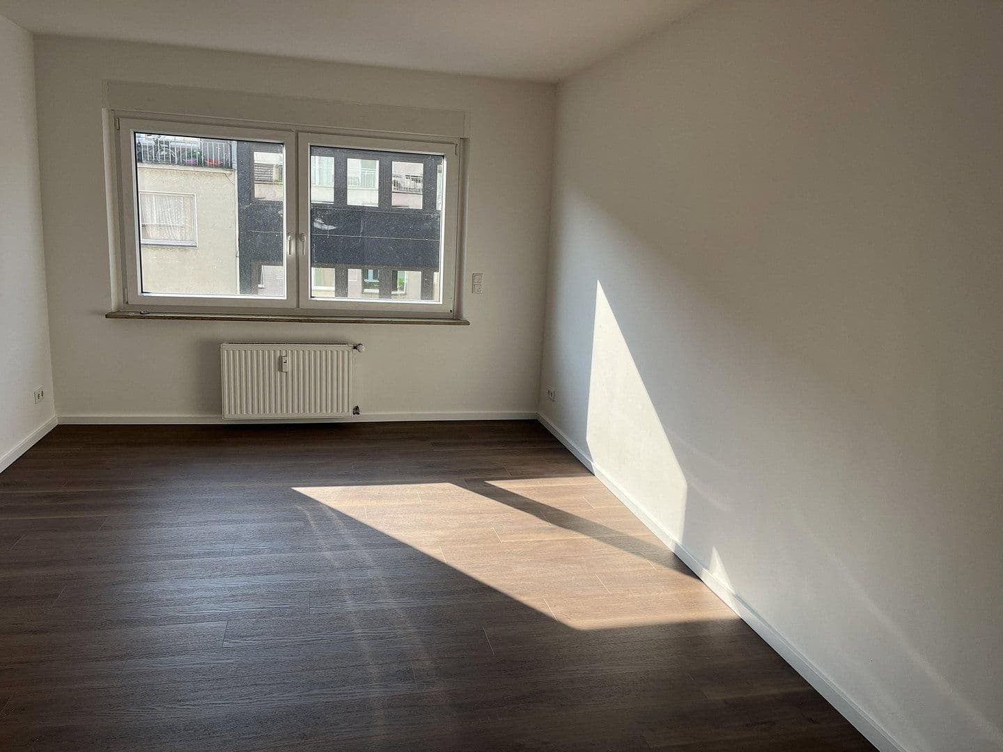 Prenájom bytu 3-izbový 92 m², St.-Anton-Str. 21, Krefeld, Severné Porýnie - Westfálsko Prenájom bytu 3-izbový 92 m², St.-Anton-Str. 21, Krefeld, Severné Porýnie - Westfálsko