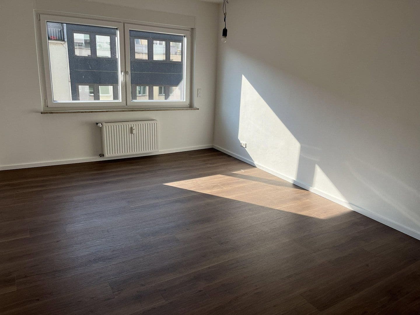 Prenájom bytu 3-izbový 92 m², St.-Anton-Str. 21, Krefeld, Severné Porýnie - Westfálsko Prenájom bytu 3-izbový 92 m², St.-Anton-Str. 21, Krefeld, Severné Porýnie - Westfálsko