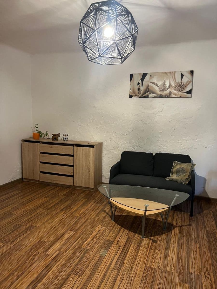 Prenájom domu 25 m², pozemek 200 m², Nad Elektrárnou, Praha, Praha Prenájom domu 25 m², pozemek 200 m², Nad Elektrárnou, Praha, Praha
