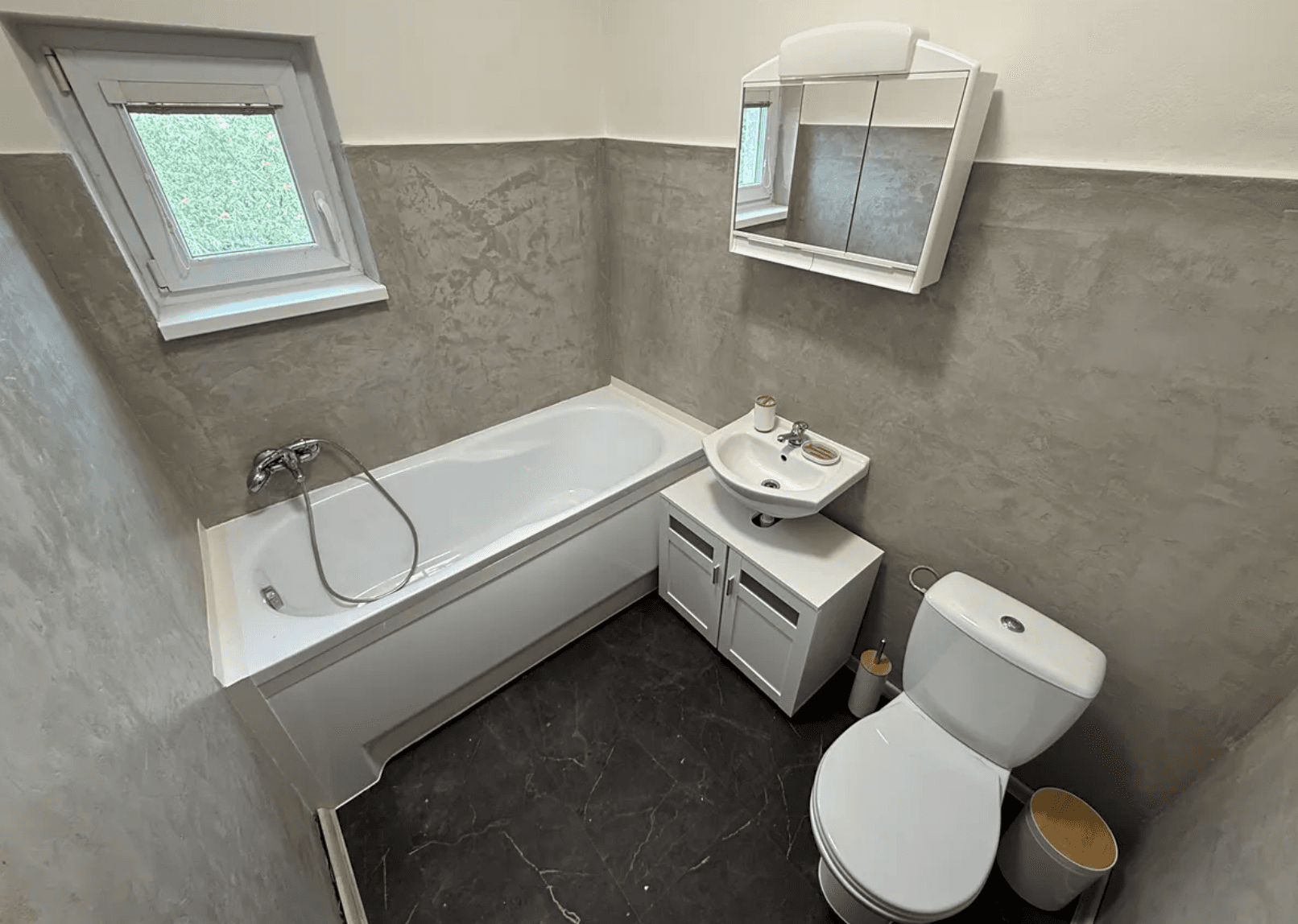 Predaj domu 305 m², pozemok 330 m², Otínská, Praha, Praha Predaj domu 305 m², pozemok 330 m², Otínská, Praha, Praha