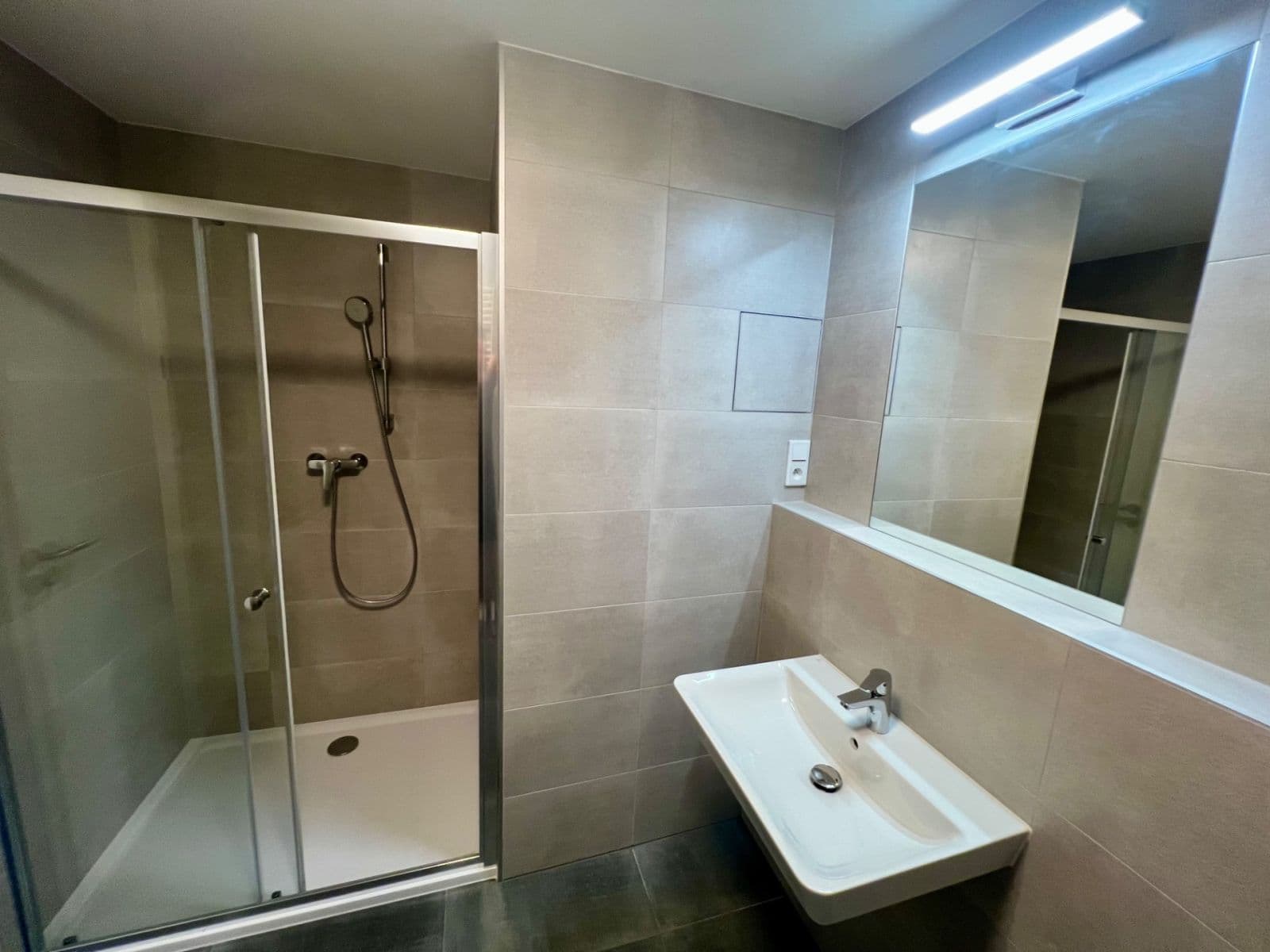 Prenájom bytu 1-izbový 35 m², Hodkovická, Praha, Praha Prenájom bytu 1-izbový 35 m², Hodkovická, Praha, Praha