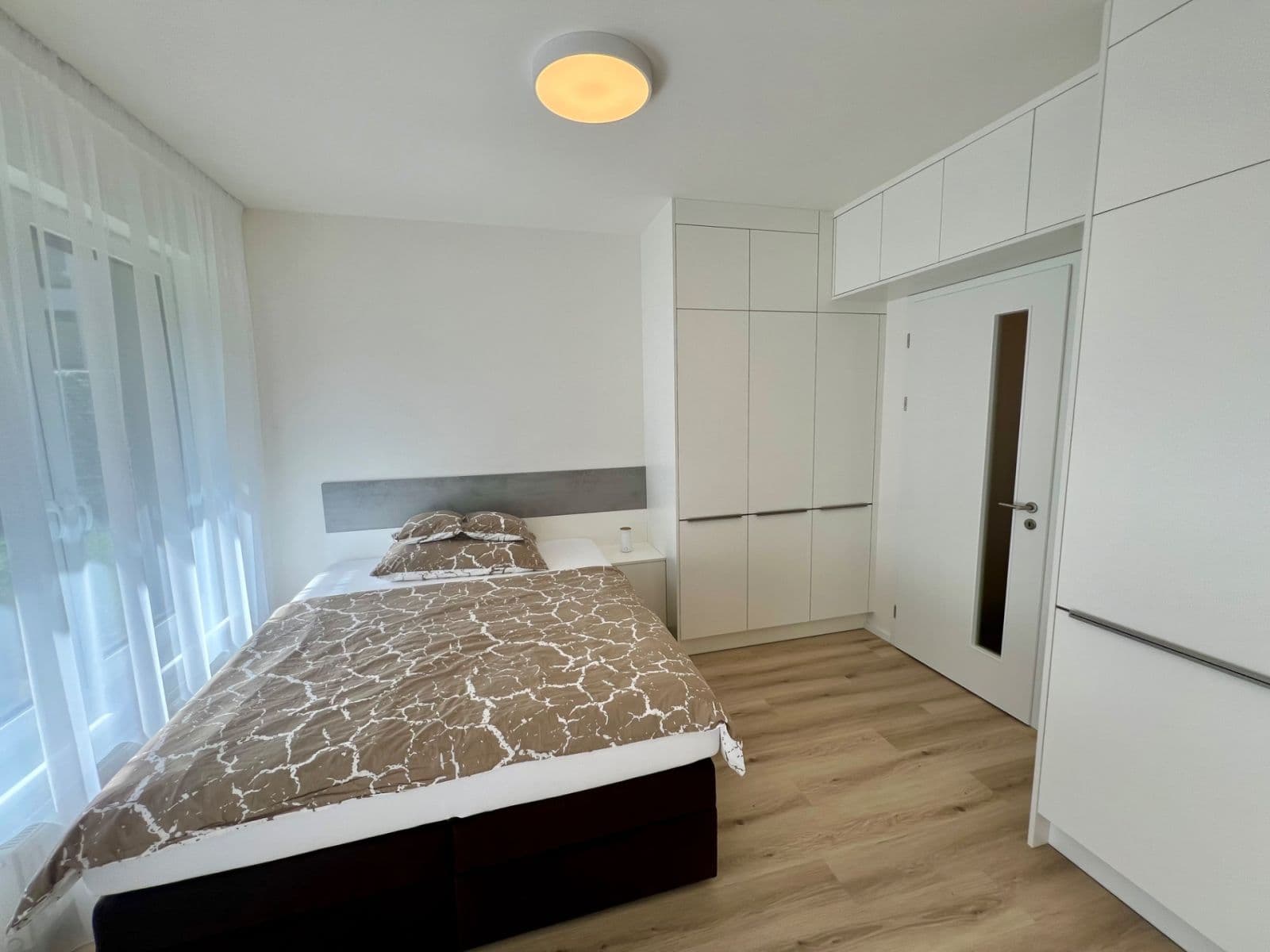 Prenájom bytu 1-izbový 35 m², Hodkovická, Praha, Praha Prenájom bytu 1-izbový 35 m², Hodkovická, Praha, Praha