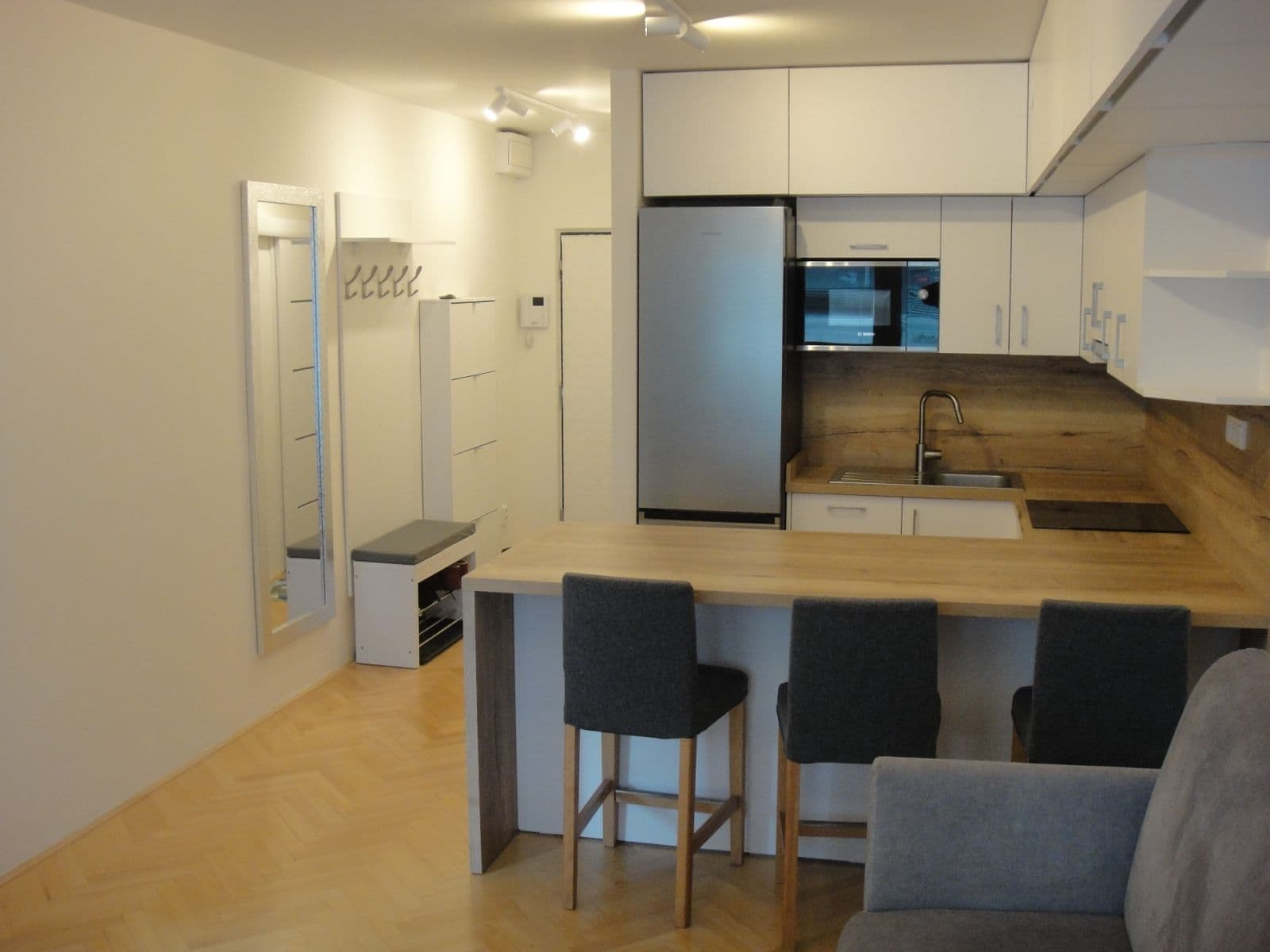 Prenájom bytu 2-izbový 40 m², Za vodojemem, Olomouc, Olomoucký kraj Prenájom bytu 2-izbový 40 m², Za vodojemem, Olomouc, Olomoucký kraj