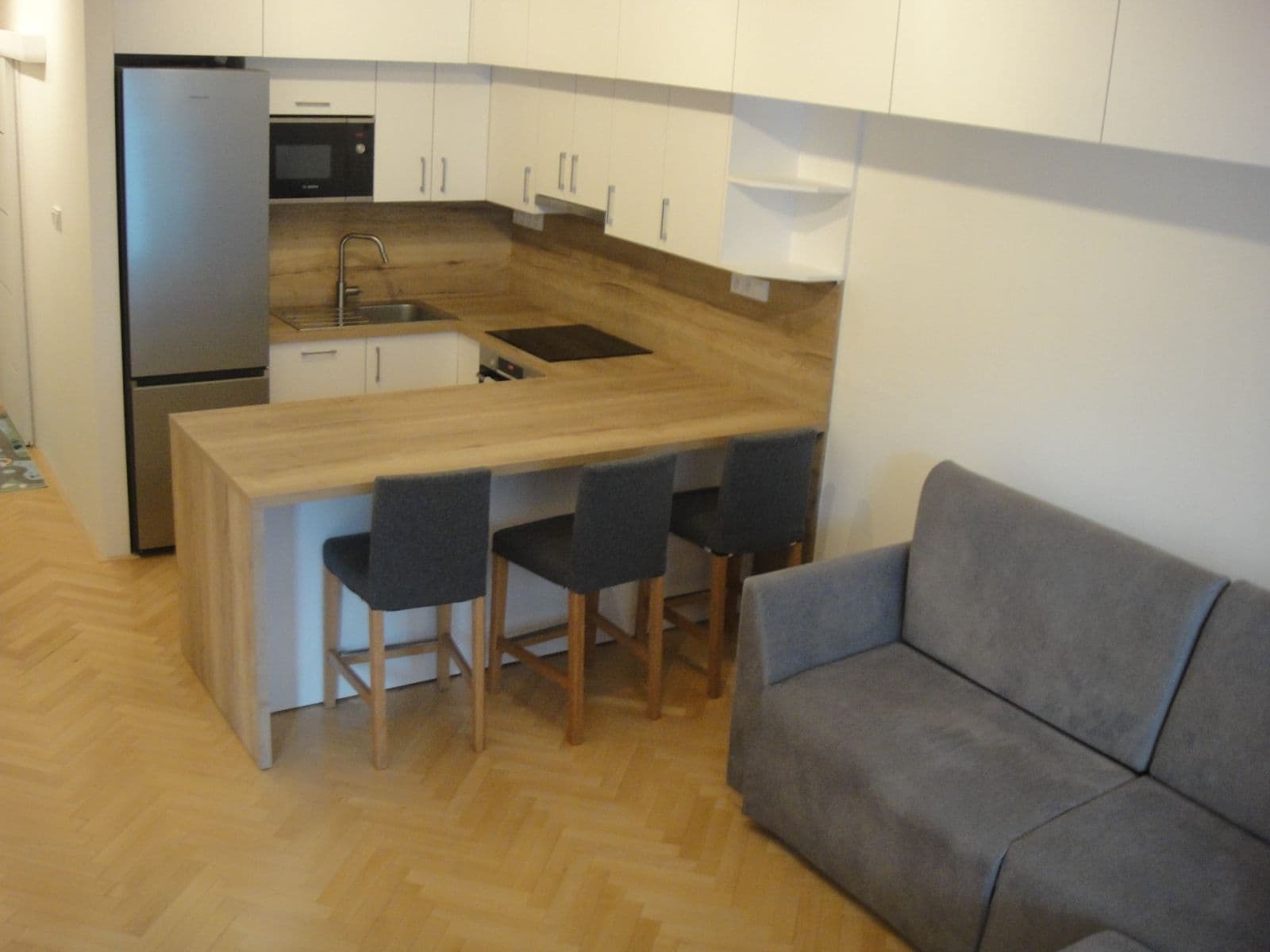 Prenájom bytu 2-izbový 40 m², Za vodojemem, Olomouc, Olomoucký kraj Prenájom bytu 2-izbový 40 m², Za vodojemem, Olomouc, Olomoucký kraj