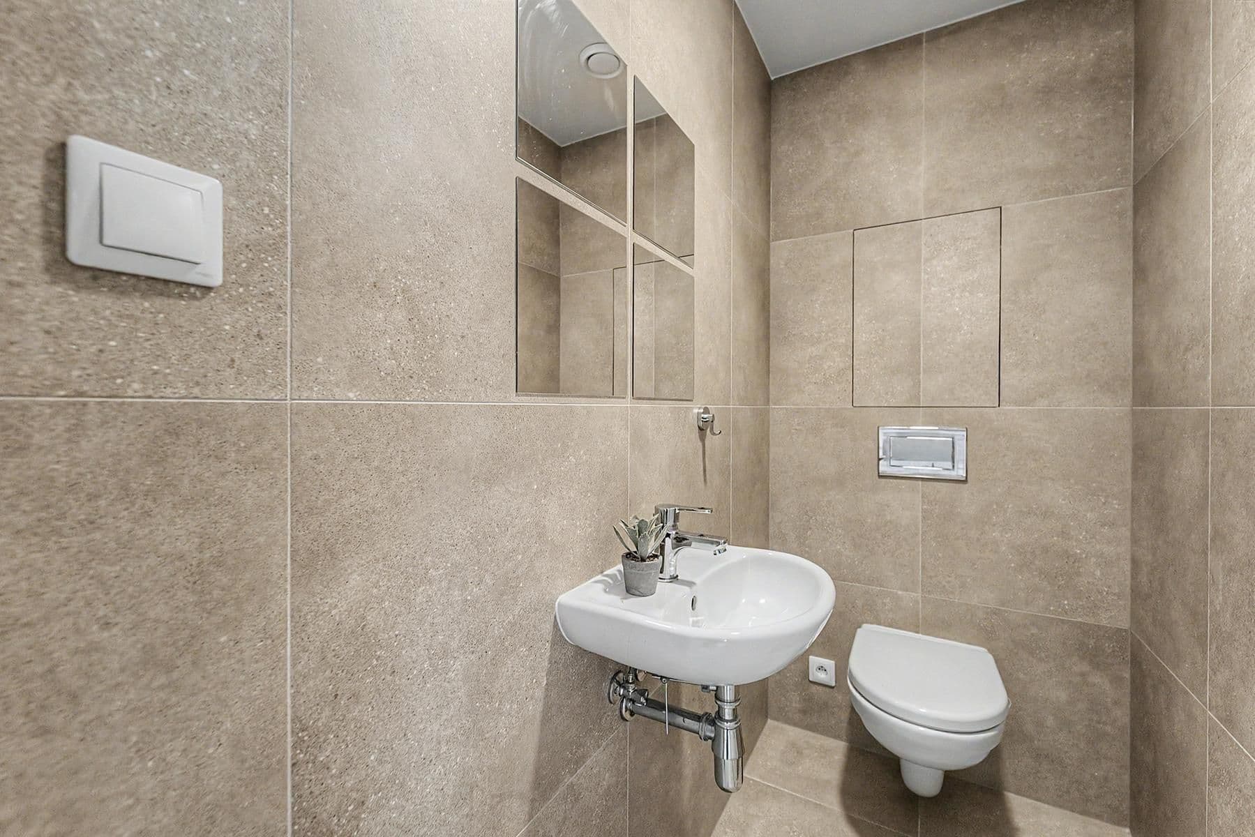 Predaj bytu 3-izbový 76 m², Poděbradská, Praha, Praha Predaj bytu 3-izbový 76 m², Poděbradská, Praha, Praha