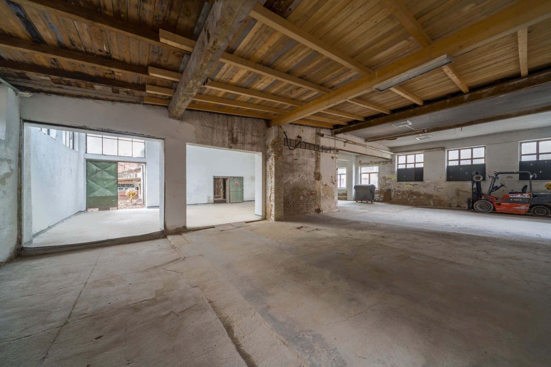 Predaj nebytového priestoru 863 m², Havlíčkova, Bílovice nad Svitavou, Jihomoravský kraj Predaj nebytového priestoru 863 m², Havlíčkova, Bílovice nad Svitavou, Jihomoravský kraj