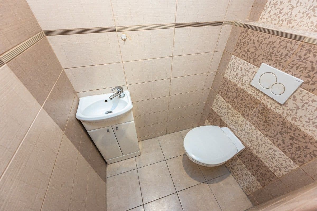 Predaj bytu 2-izbový 38 m², Poznaňská, Praha, Praha Predaj bytu 2-izbový 38 m², Poznaňská, Praha, Praha