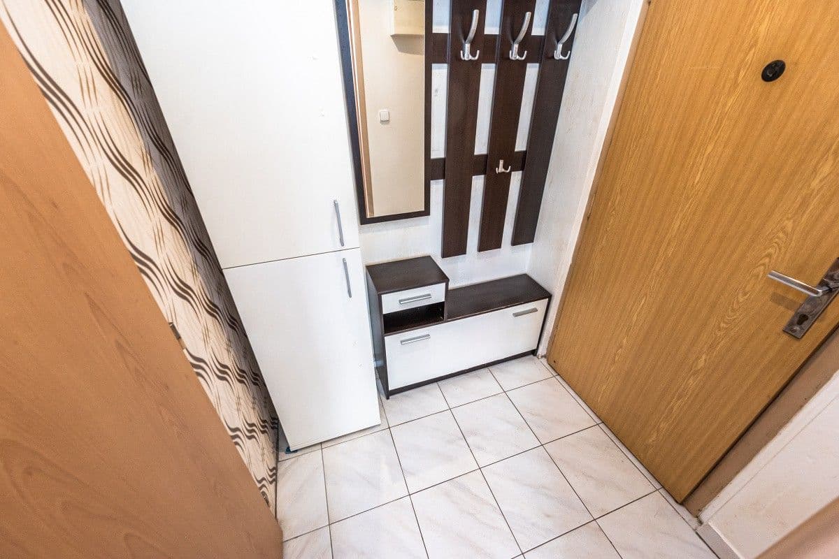 Predaj bytu 2-izbový 38 m², Poznaňská, Praha, Praha Predaj bytu 2-izbový 38 m², Poznaňská, Praha, Praha
