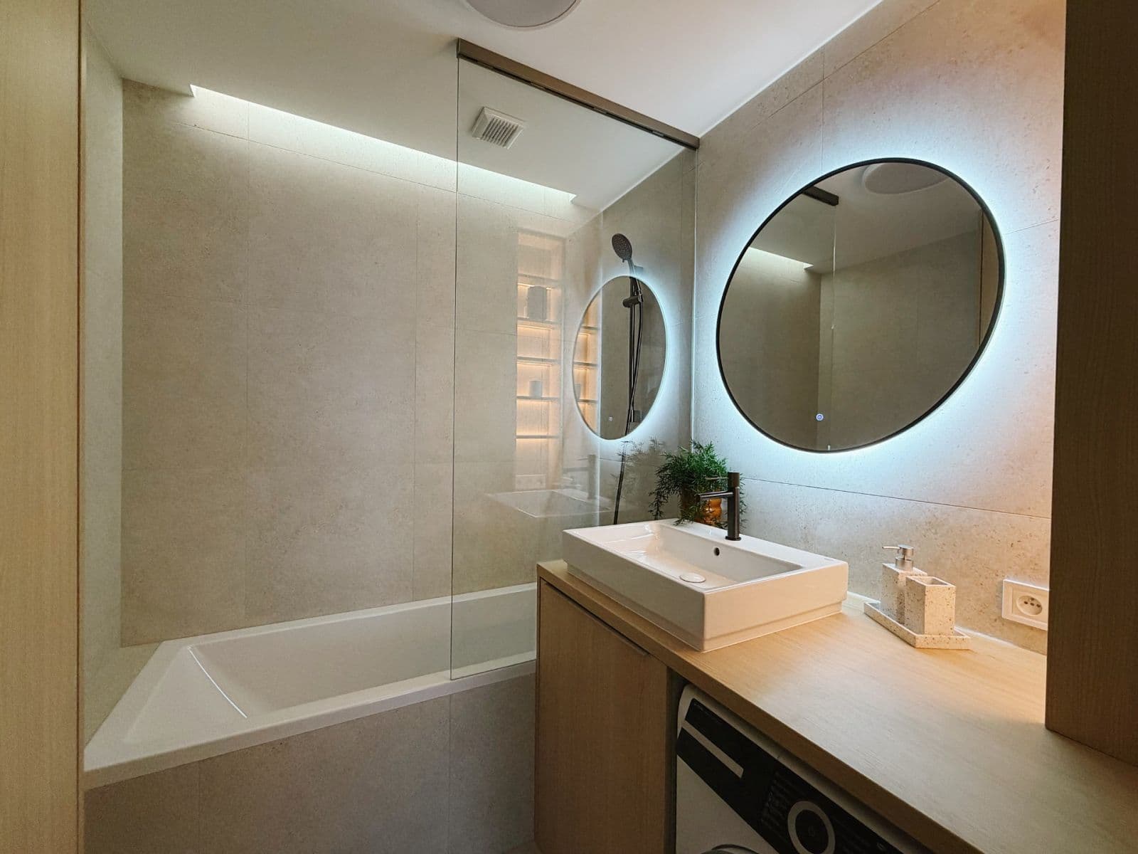 Predaj bytu 3-izbový 83 m², Jégého, Ružinov, Bratislavský kraj Predaj bytu 3-izbový 83 m², Jégého, Ružinov, Bratislavský kraj