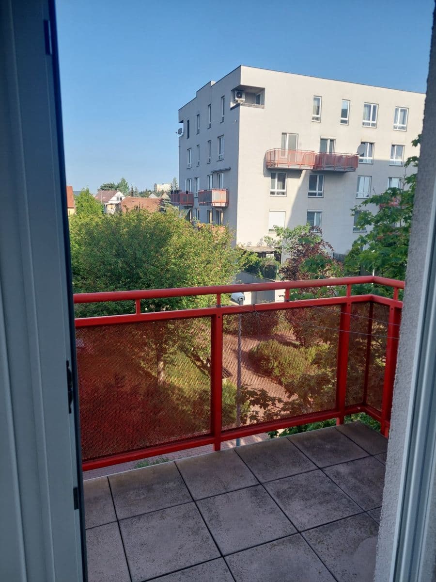 Prenájom bytu 2-izbový 55 m², Smetáčkova, Praha, Praha Prenájom bytu 2-izbový 55 m², Smetáčkova, Praha, Praha