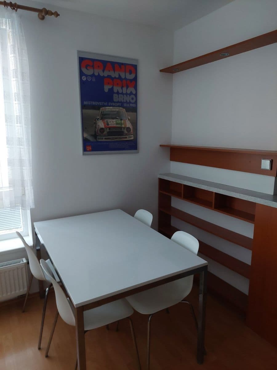 Prenájom bytu 2-izbový 55 m², Smetáčkova, Praha, Praha Prenájom bytu 2-izbový 55 m², Smetáčkova, Praha, Praha