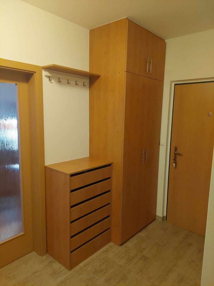 Prenájom bytu 2-izbový 55 m², Smetáčkova, Praha, Praha Prenájom bytu 2-izbový 55 m², Smetáčkova, Praha, Praha