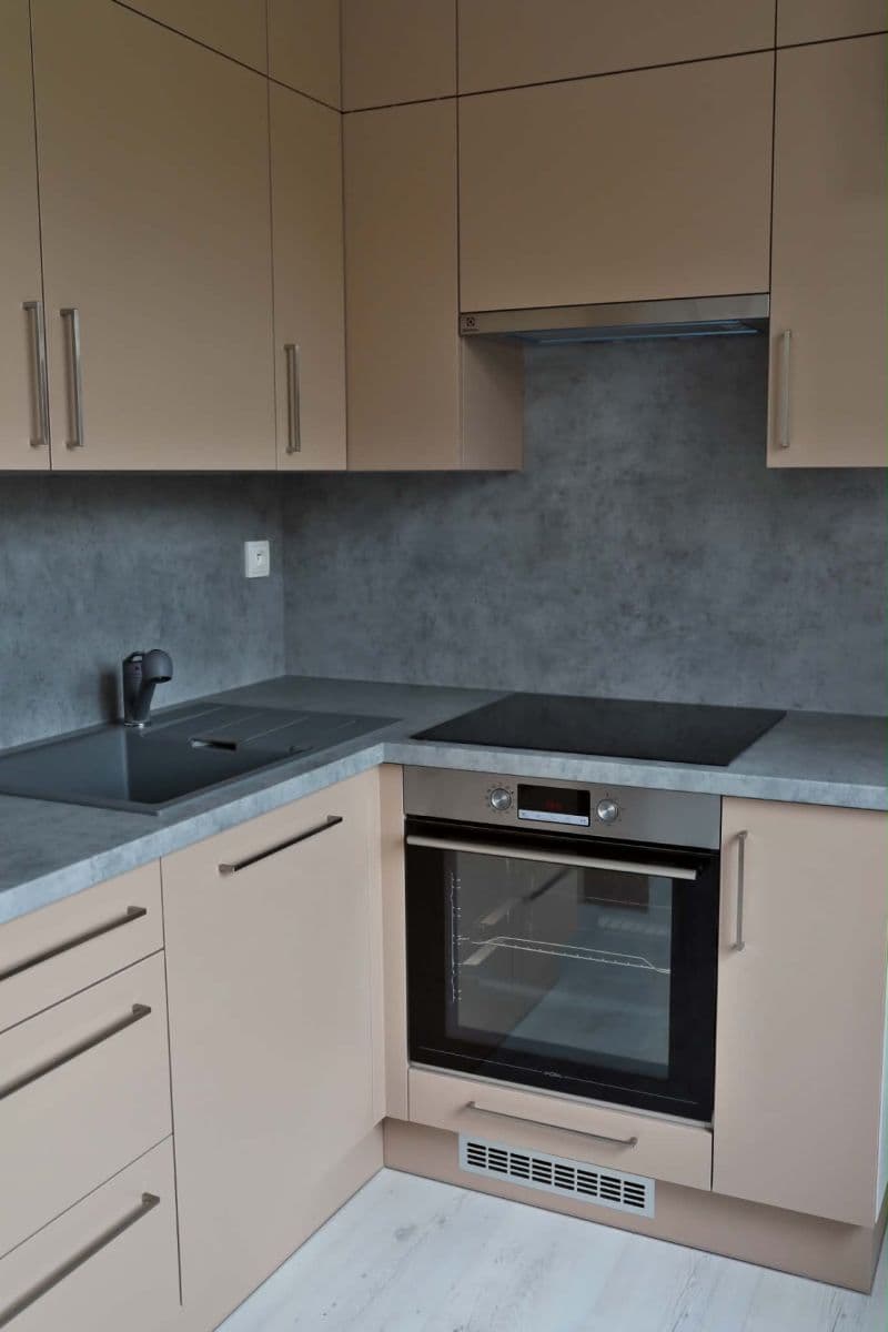 Prenájom bytu 2-izbový 55 m², Mendelova, Karviná, Moravskoslezský kraj Prenájom bytu 2-izbový 55 m², Mendelova, Karviná, Moravskoslezský kraj