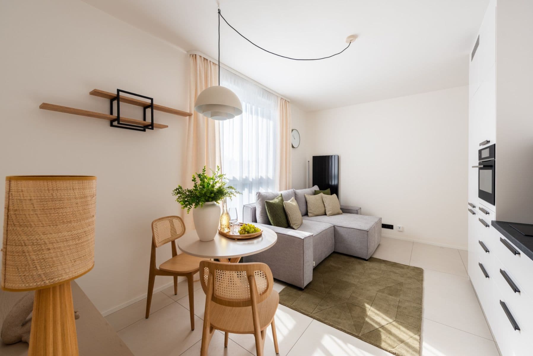 Prenájom bytu 2-izbový 39 m², Krymská, Praha, Praha Prenájom bytu 2-izbový 39 m², Krymská, Praha, Praha