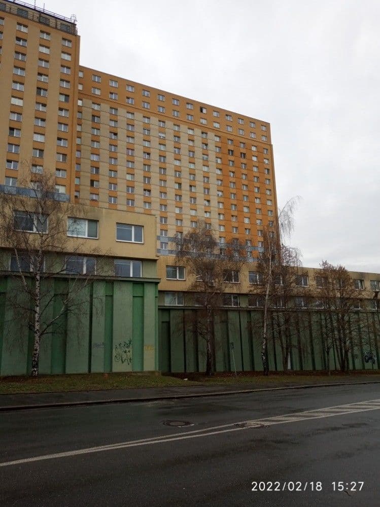 Prenájom garáže 14 m², Praha, Praha Prenájom garáže 14 m², Praha, Praha