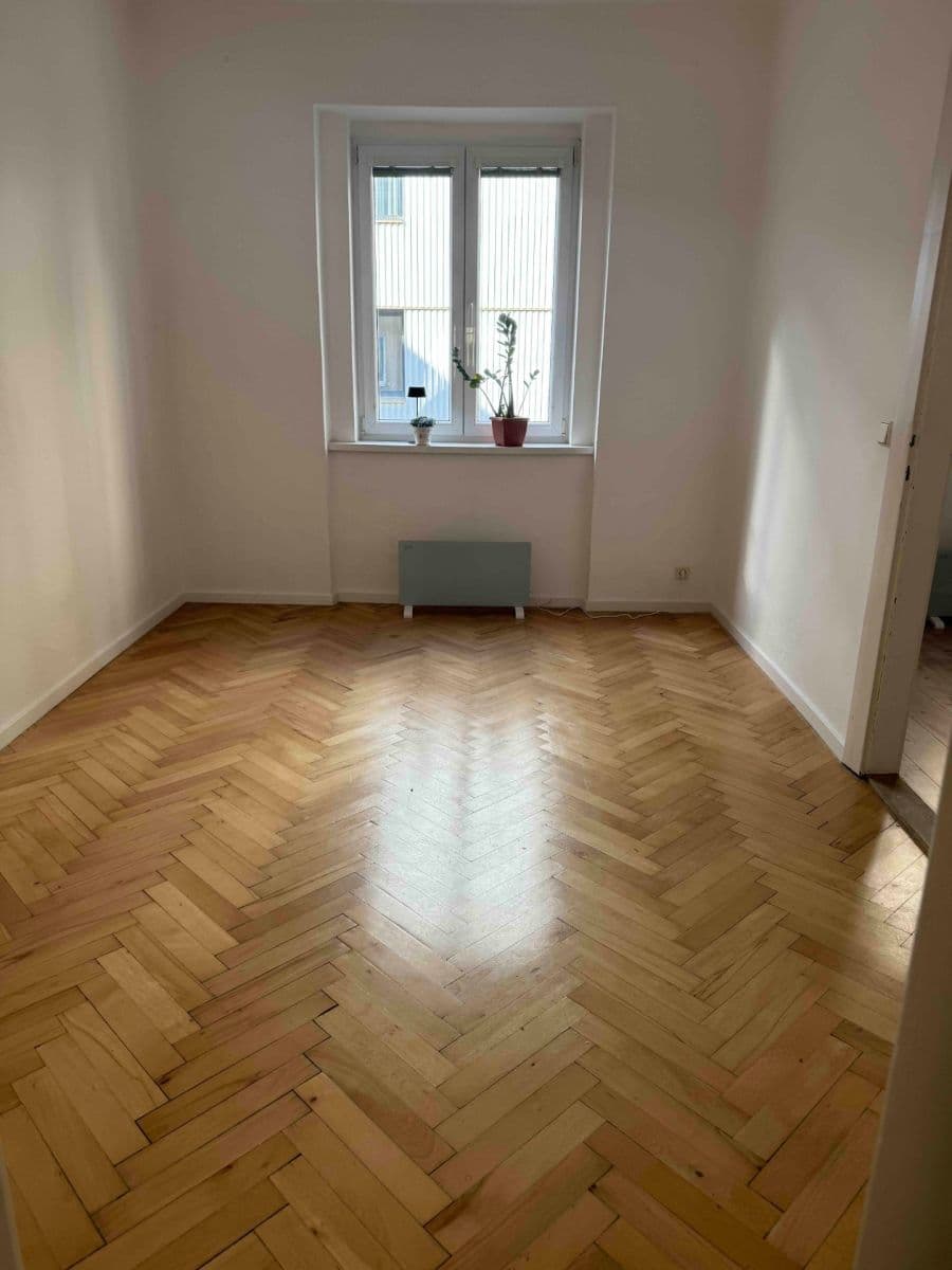 Prenájom bytu 2-izbový 40 m², Vrchlického, Praha, Praha Prenájom bytu 2-izbový 40 m², Vrchlického, Praha, Praha