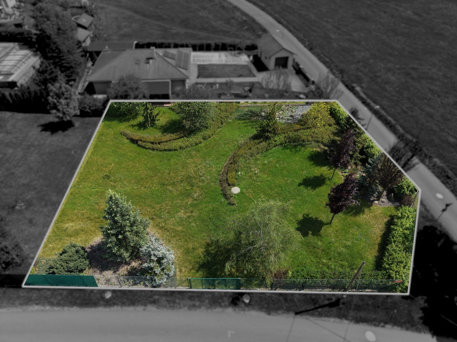 Predaj pozemku 1.101 m², Vilová, Nový Knín, Středočeský kraj Predaj pozemku 1.101 m², Vilová, Nový Knín, Středočeský kraj