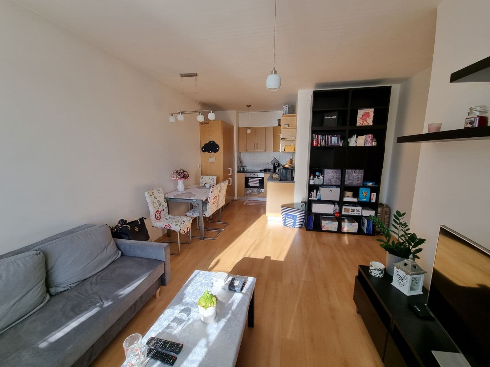Prenájom bytu 3-izbový 54 m², Vladycká, Praha, Praha Prenájom bytu 3-izbový 54 m², Vladycká, Praha, Praha