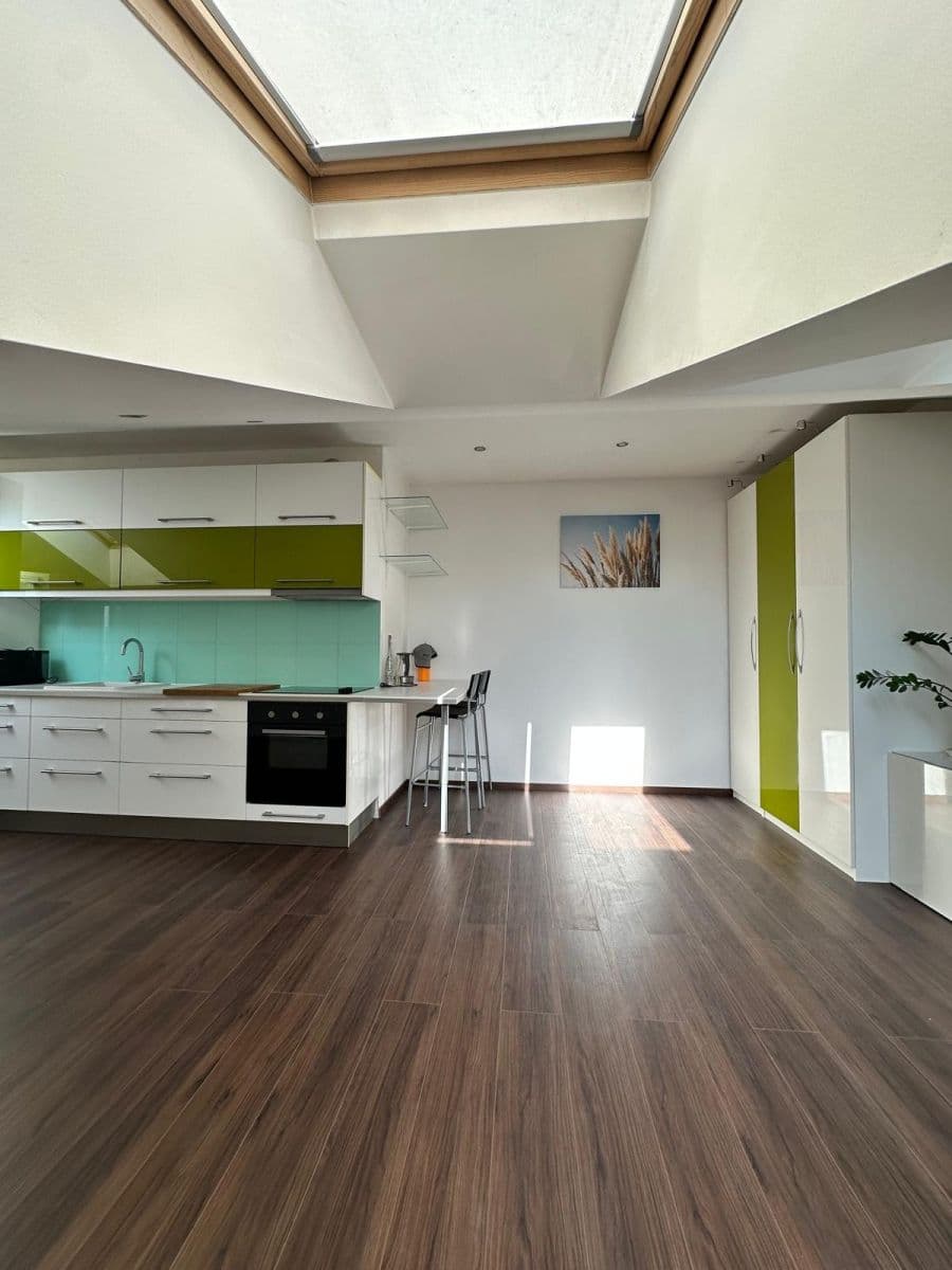 Predaj bytu 1-izbový 49 m², Mladých Běchovic, Praha, Praha Predaj bytu 1-izbový 49 m², Mladých Běchovic, Praha, Praha
