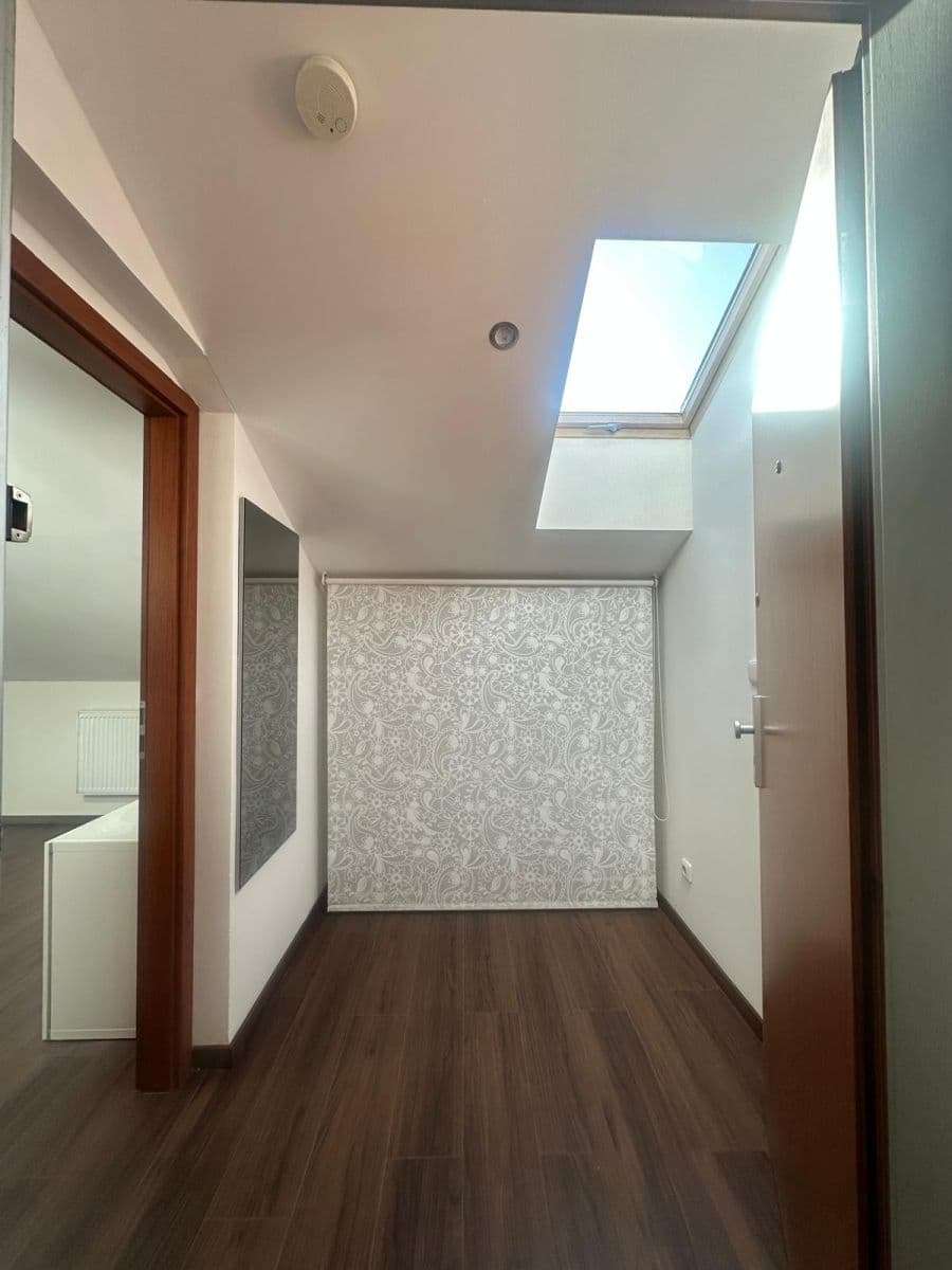 Predaj bytu 1-izbový 49 m², Mladých Běchovic, Praha, Praha Predaj bytu 1-izbový 49 m², Mladých Běchovic, Praha, Praha