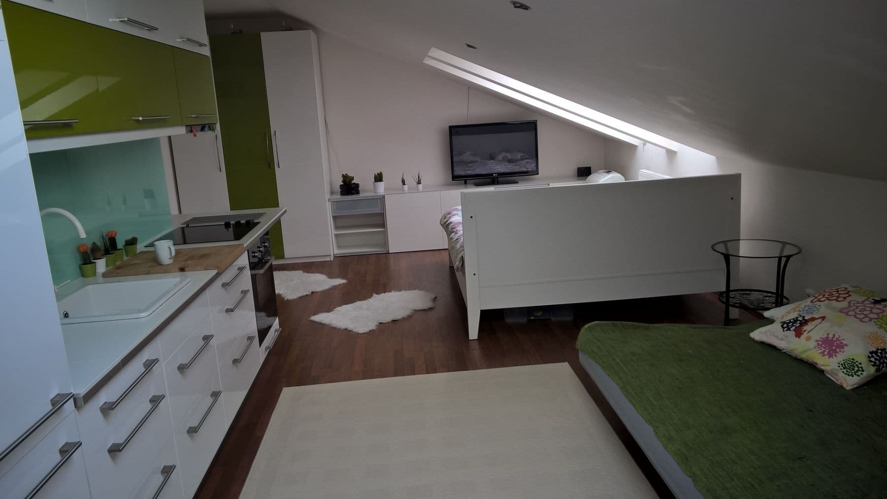 Predaj bytu 1-izbový 49 m², Mladých Běchovic, Praha, Praha Predaj bytu 1-izbový 49 m², Mladých Běchovic, Praha, Praha