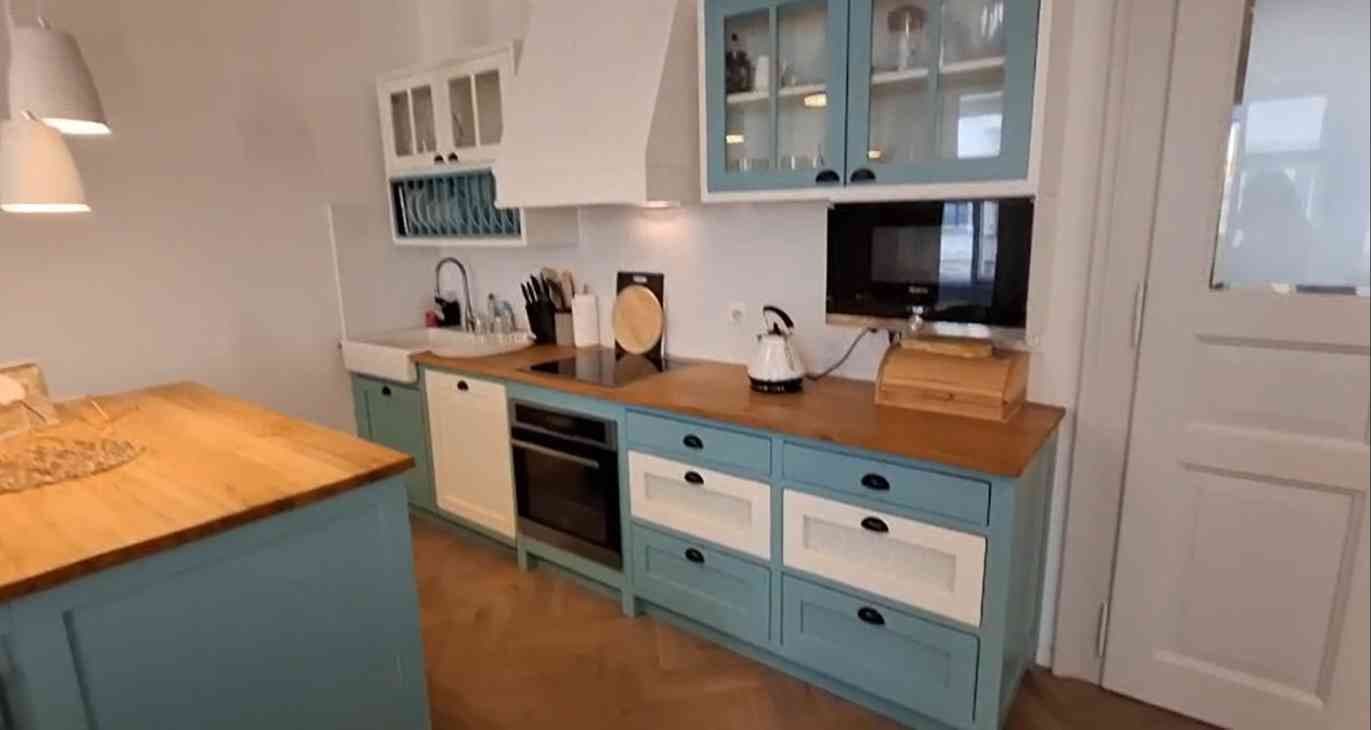 Prenájom bytu 2-izbový 84 m², Valentinská, Praha, Praha Prenájom bytu 2-izbový 84 m², Valentinská, Praha, Praha