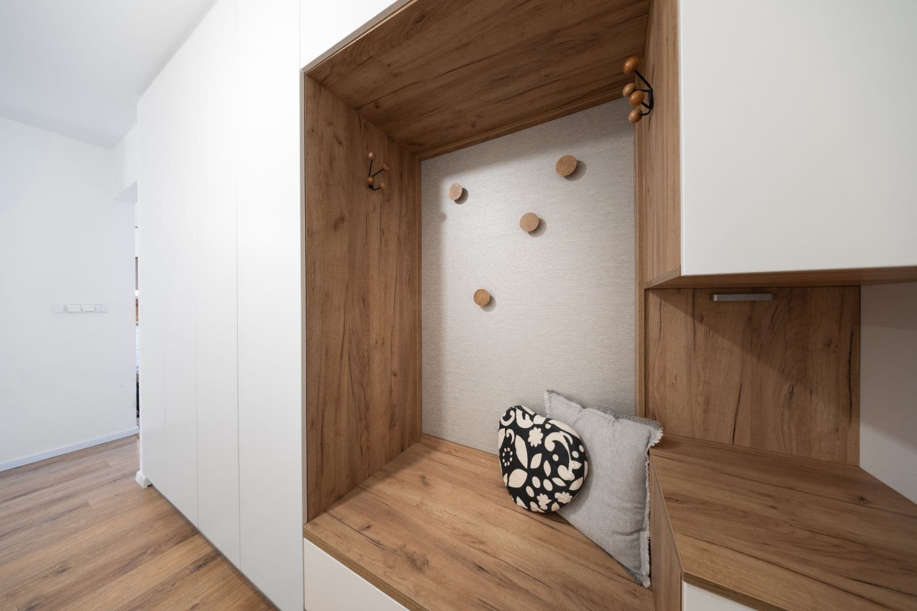 Prenájom bytu 3-izbový 83 m², Polianky, Dúbravka, Bratislavský kraj Prenájom bytu 3-izbový 83 m², Polianky, Dúbravka, Bratislavský kraj