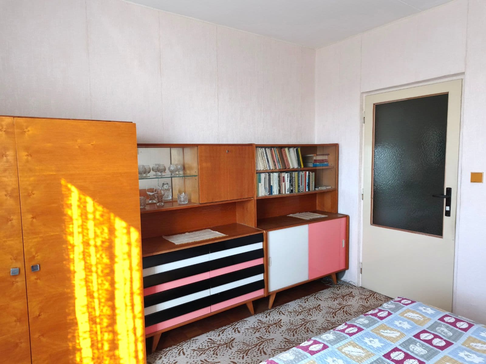 Predaj bytu 3-izbový 69 m², Sadová, Hodonín, Jihomoravský kraj Predaj bytu 3-izbový 69 m², Sadová, Hodonín, Jihomoravský kraj