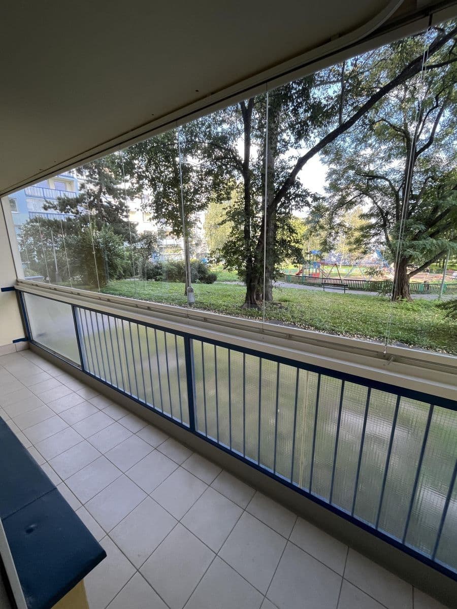 Prenájom bytu 3-izbový 64 m², Borošova, Praha, Praha Prenájom bytu 3-izbový 64 m², Borošova, Praha, Praha