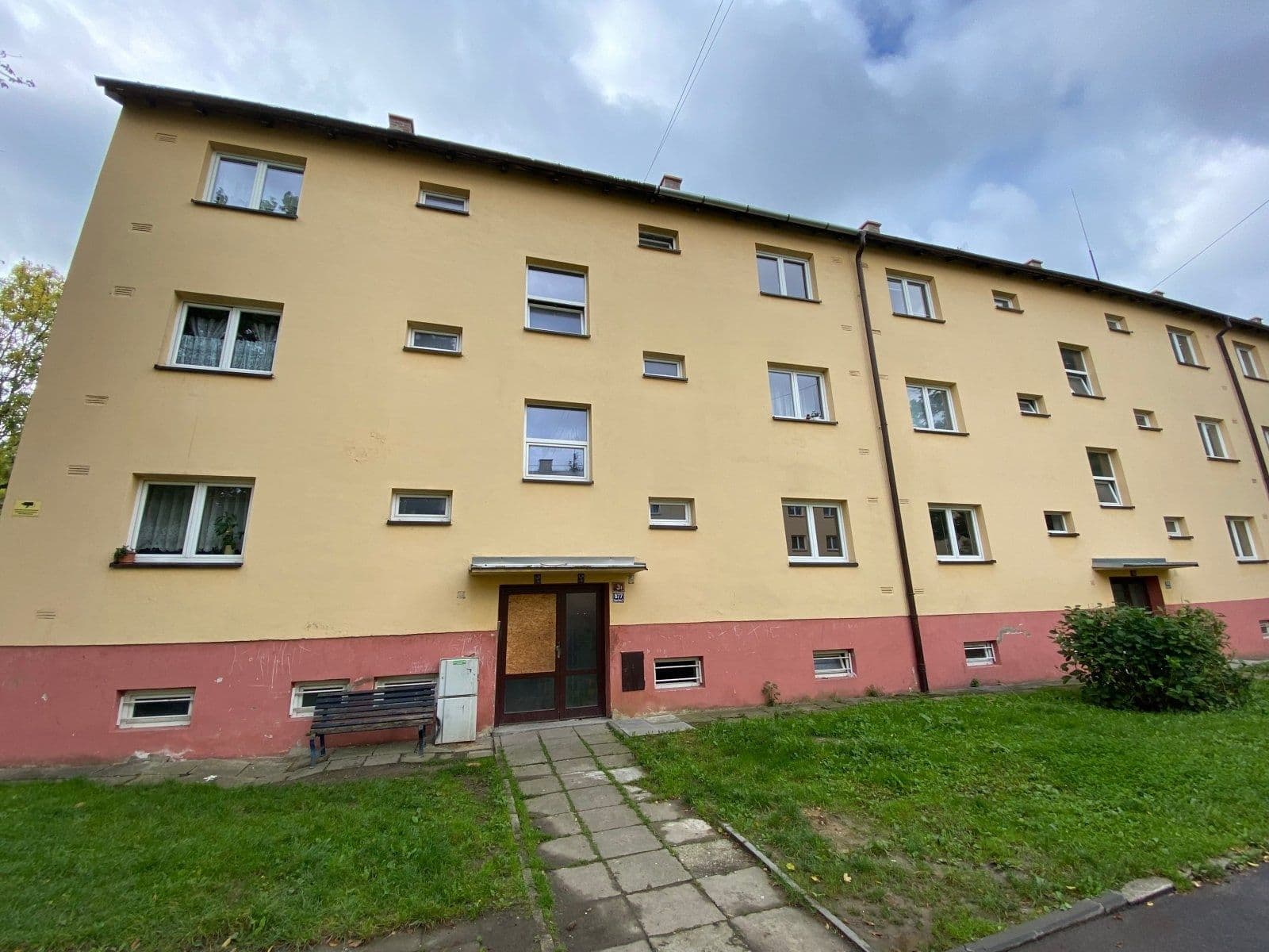 Prenájom bytu 2-izbový 48 m², Dukelská, Havířov, Moravskoslezský kraj Prenájom bytu 2-izbový 48 m², Dukelská, Havířov, Moravskoslezský kraj
