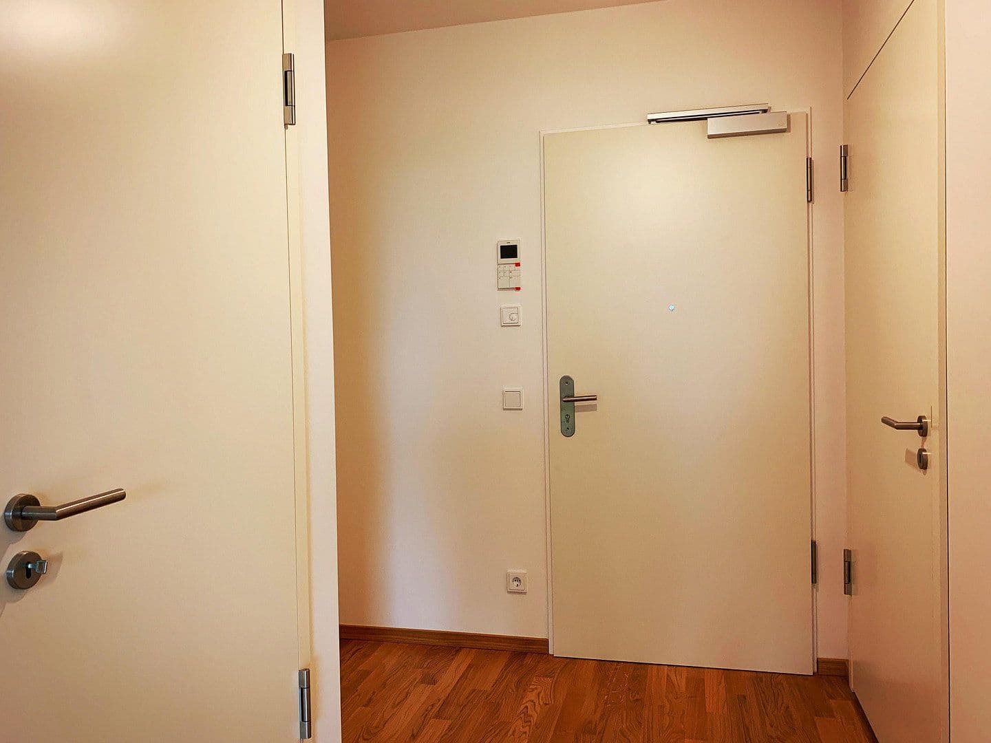 Prenájom bytu 1-izbový 43 m², Offenbach am Main, Hesensko Prenájom bytu 1-izbový 43 m², Offenbach am Main, Hesensko