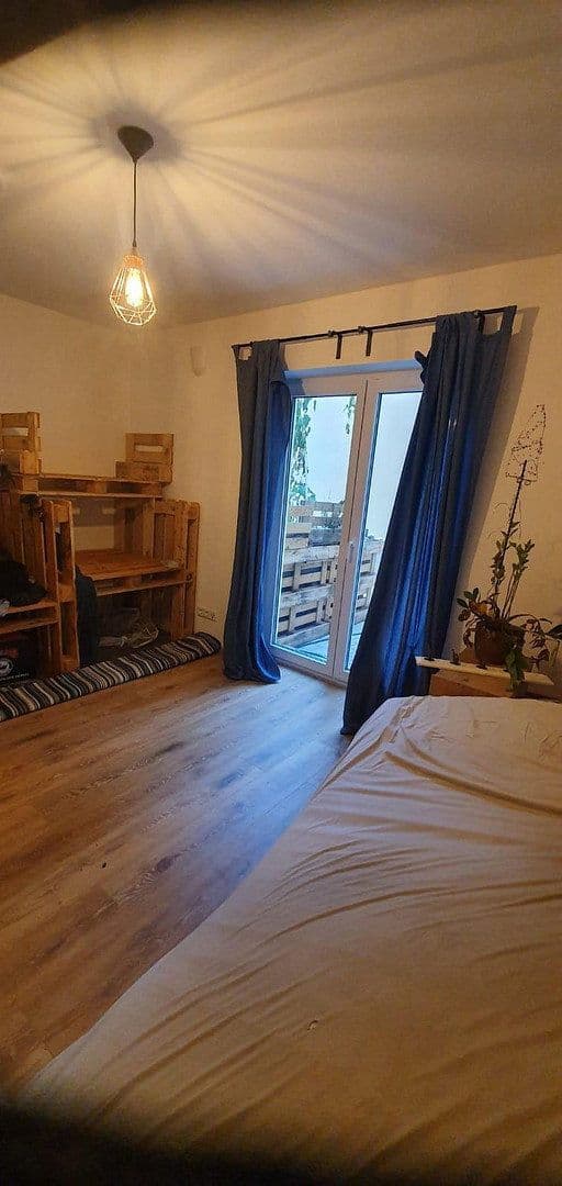 Prenájom bytu 2-izbový 83 m², Ulrichstr. 10, Abensberg, Bavorsko Prenájom bytu 2-izbový 83 m², Ulrichstr. 10, Abensberg, Bavorsko