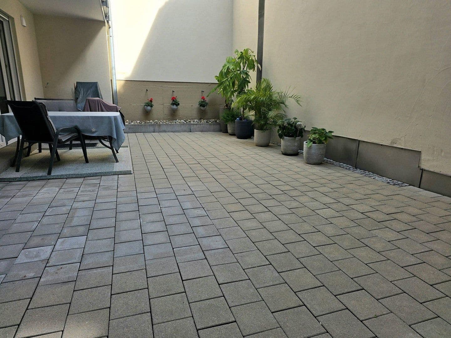 Prenájom bytu 2-izbový 83 m², Ulrichstr. 10, Abensberg, Bavorsko Prenájom bytu 2-izbový 83 m², Ulrichstr. 10, Abensberg, Bavorsko