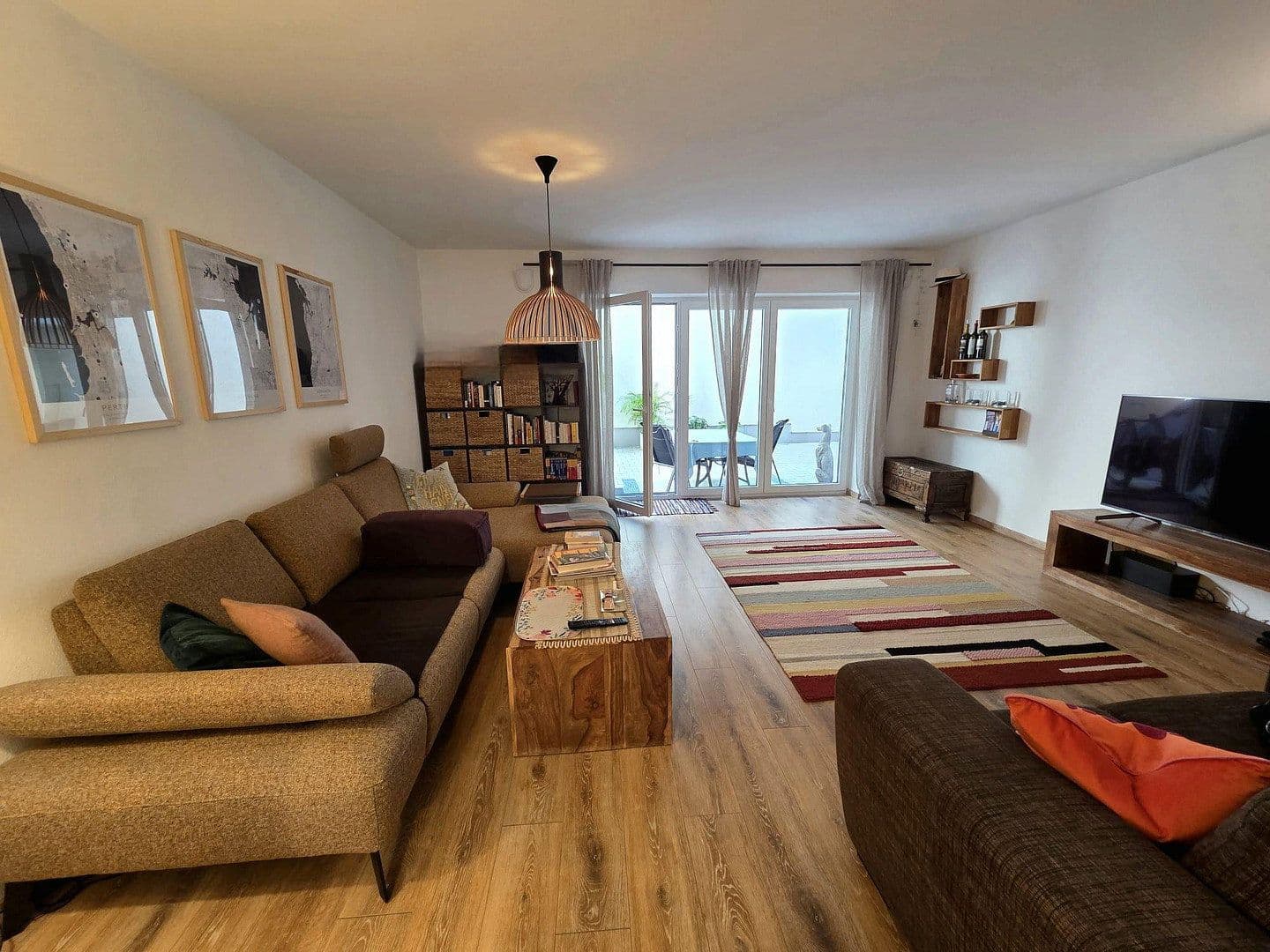 Prenájom bytu 2-izbový 83 m², Ulrichstr. 10, Abensberg, Bavorsko Prenájom bytu 2-izbový 83 m², Ulrichstr. 10, Abensberg, Bavorsko