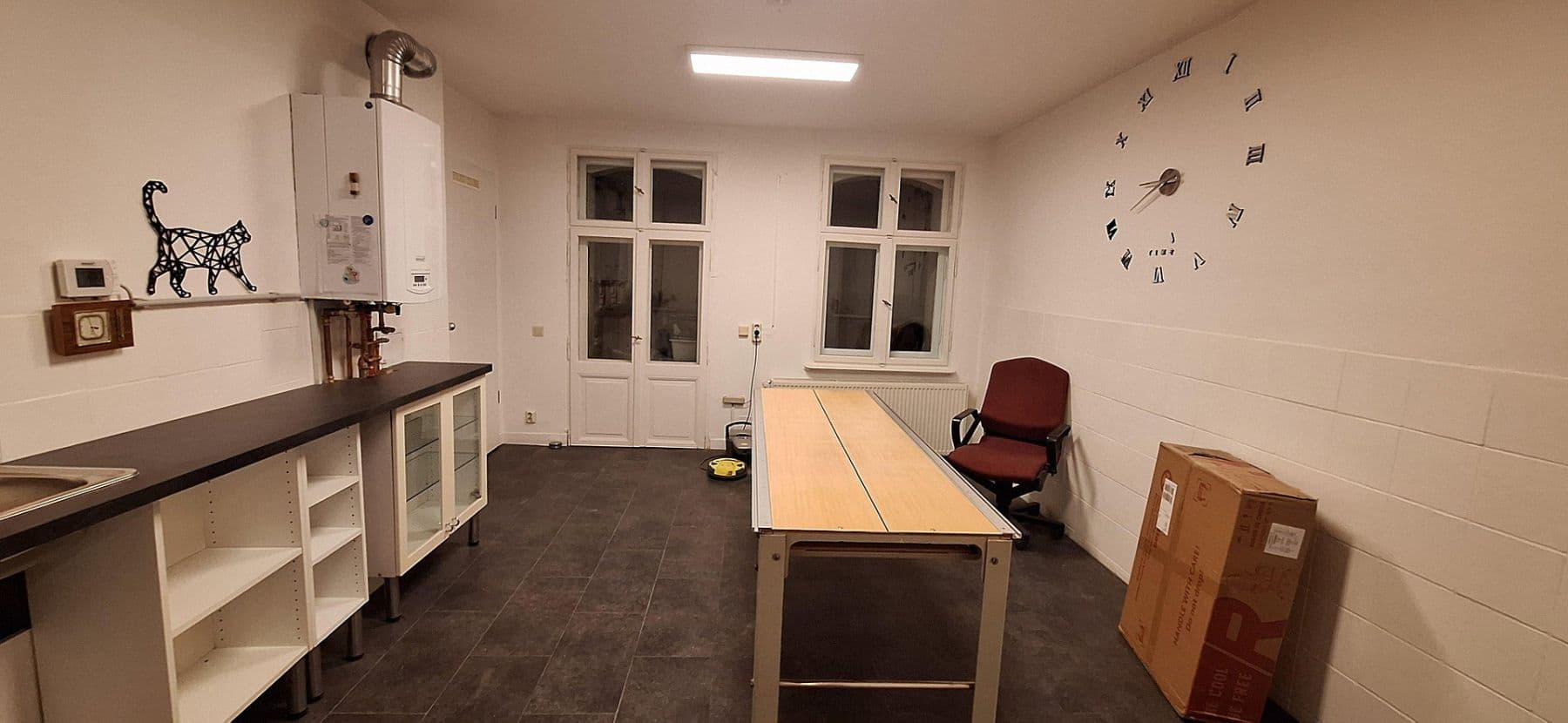 Prenájom bytu 2-izbový 82 m², Schenkestraße 3, Berlin, Berlín Prenájom bytu 2-izbový 82 m², Schenkestraße 3, Berlin, Berlín