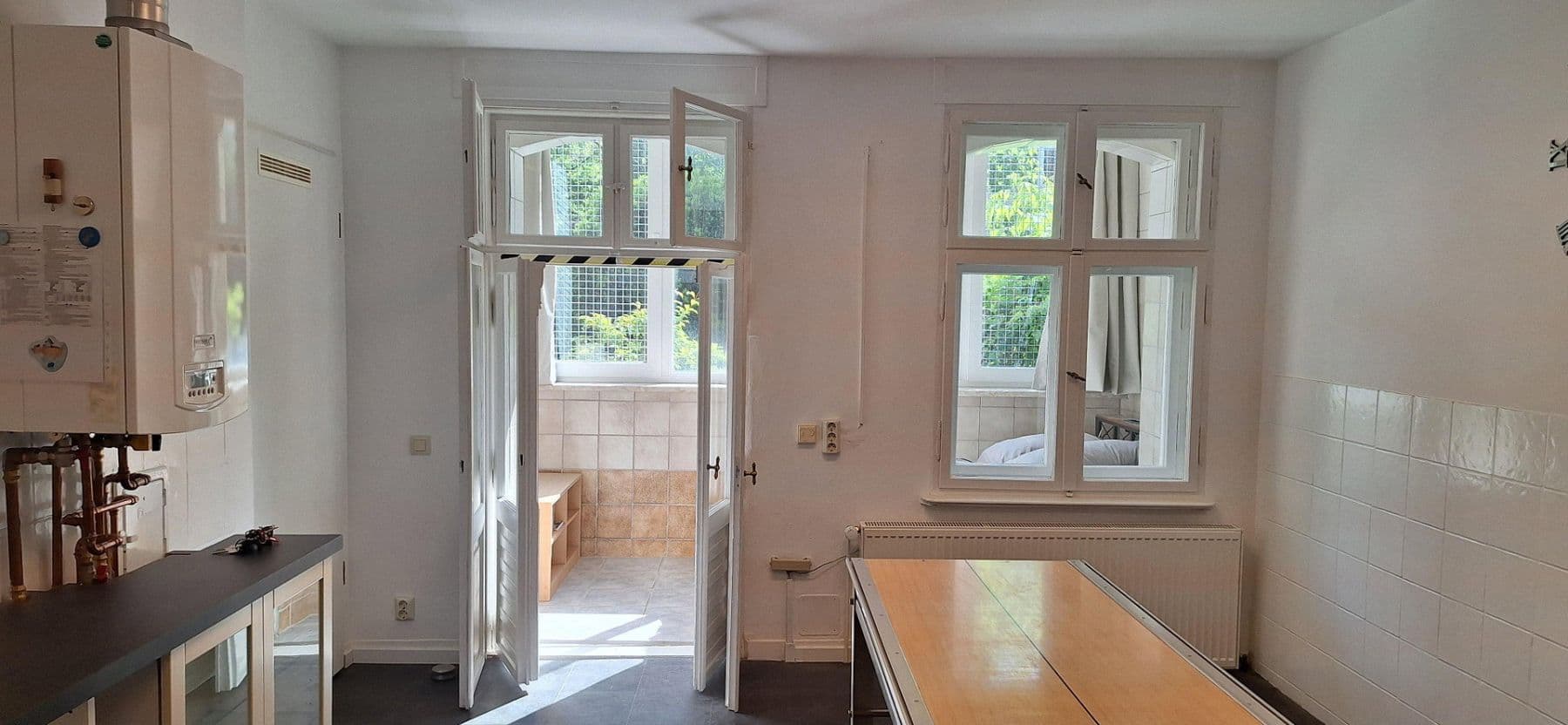 Prenájom bytu 2-izbový 82 m², Schenkestraße 3, Berlin, Berlín Prenájom bytu 2-izbový 82 m², Schenkestraße 3, Berlin, Berlín