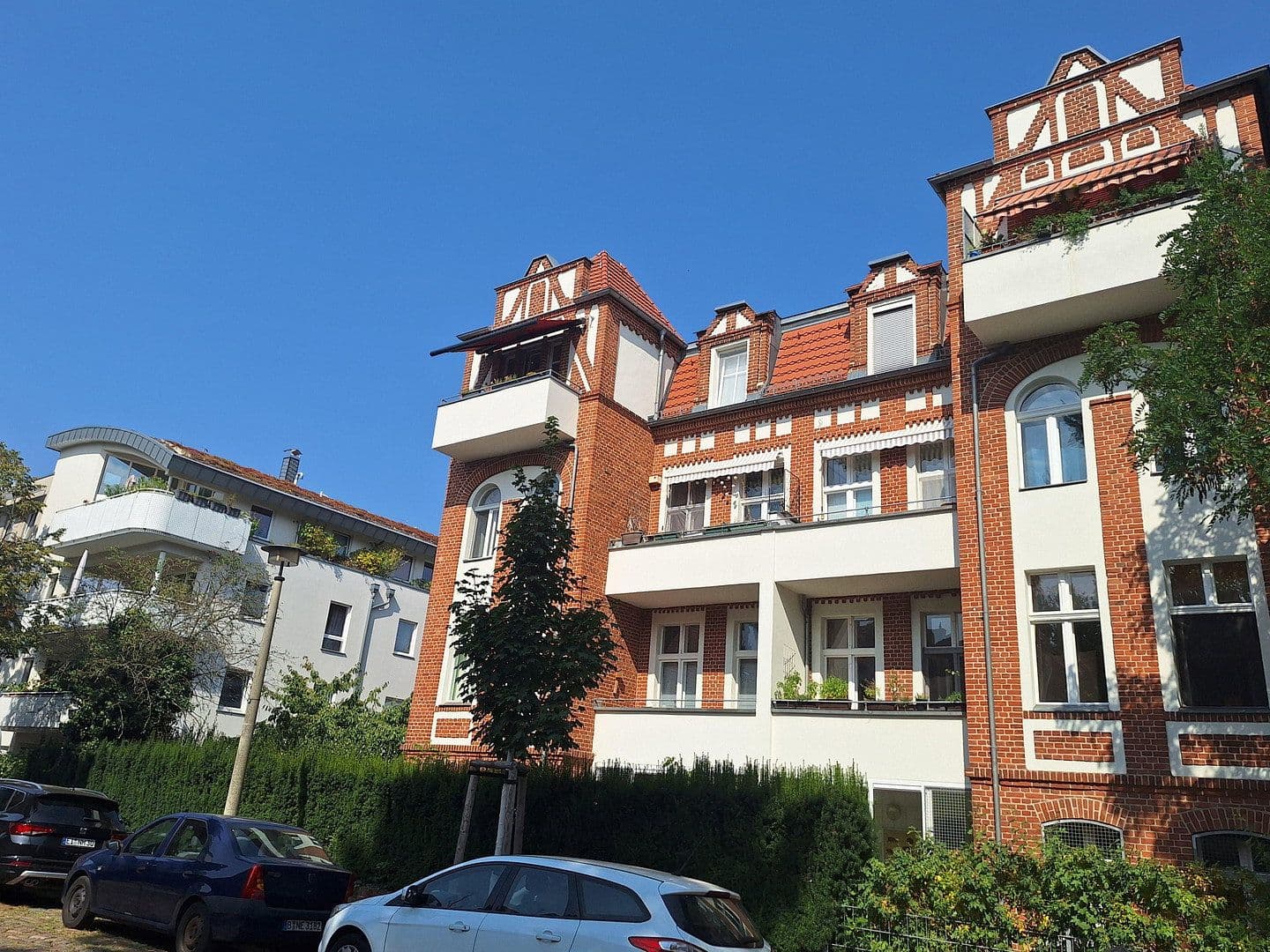 Prenájom bytu 2-izbový 82 m², Schenkestraße 3, Berlin, Berlín Prenájom bytu 2-izbový 82 m², Schenkestraße 3, Berlin, Berlín